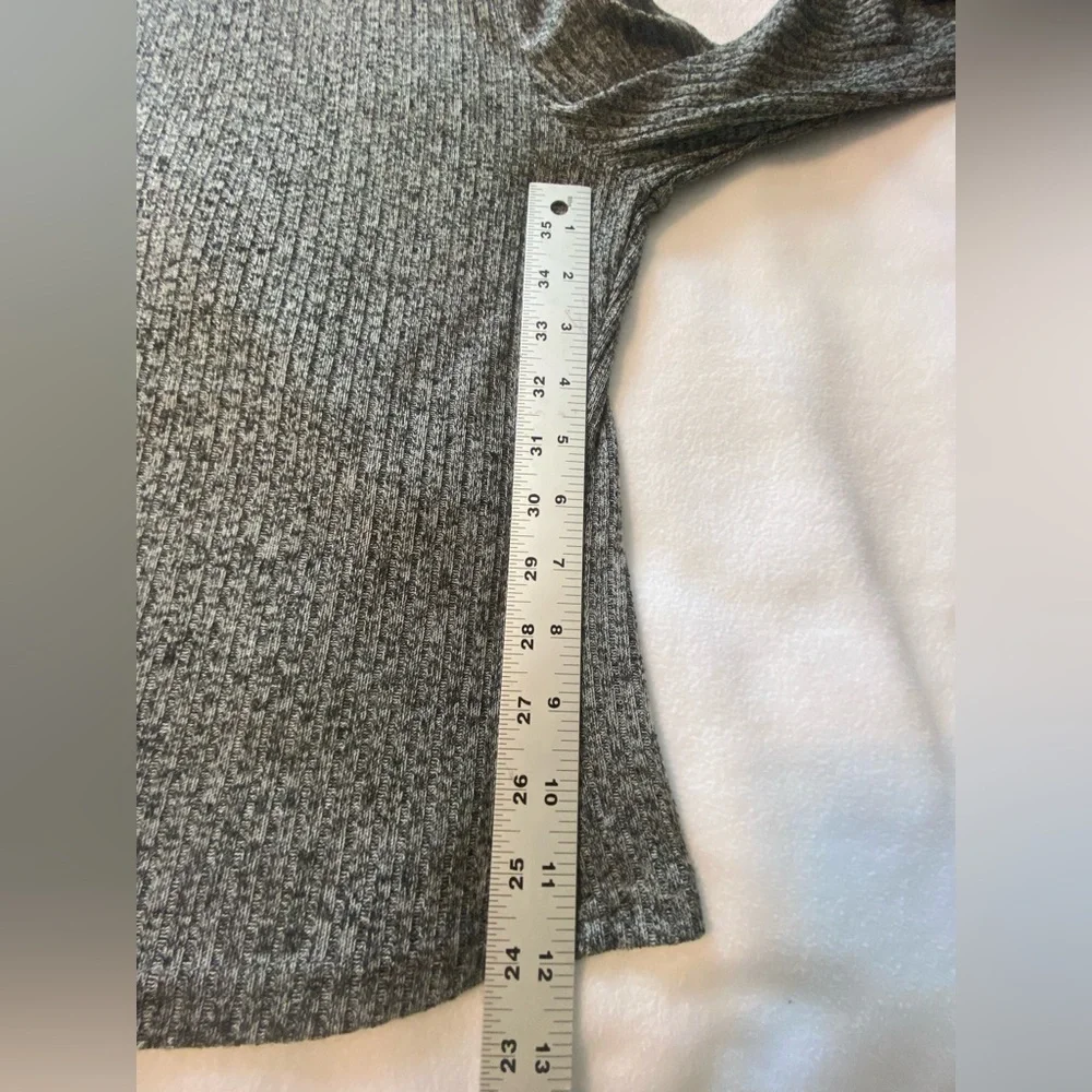 SHEIN Long Sleeve Shirt | Color: Gray and black | Size: Large |